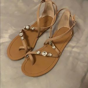 Express sandals